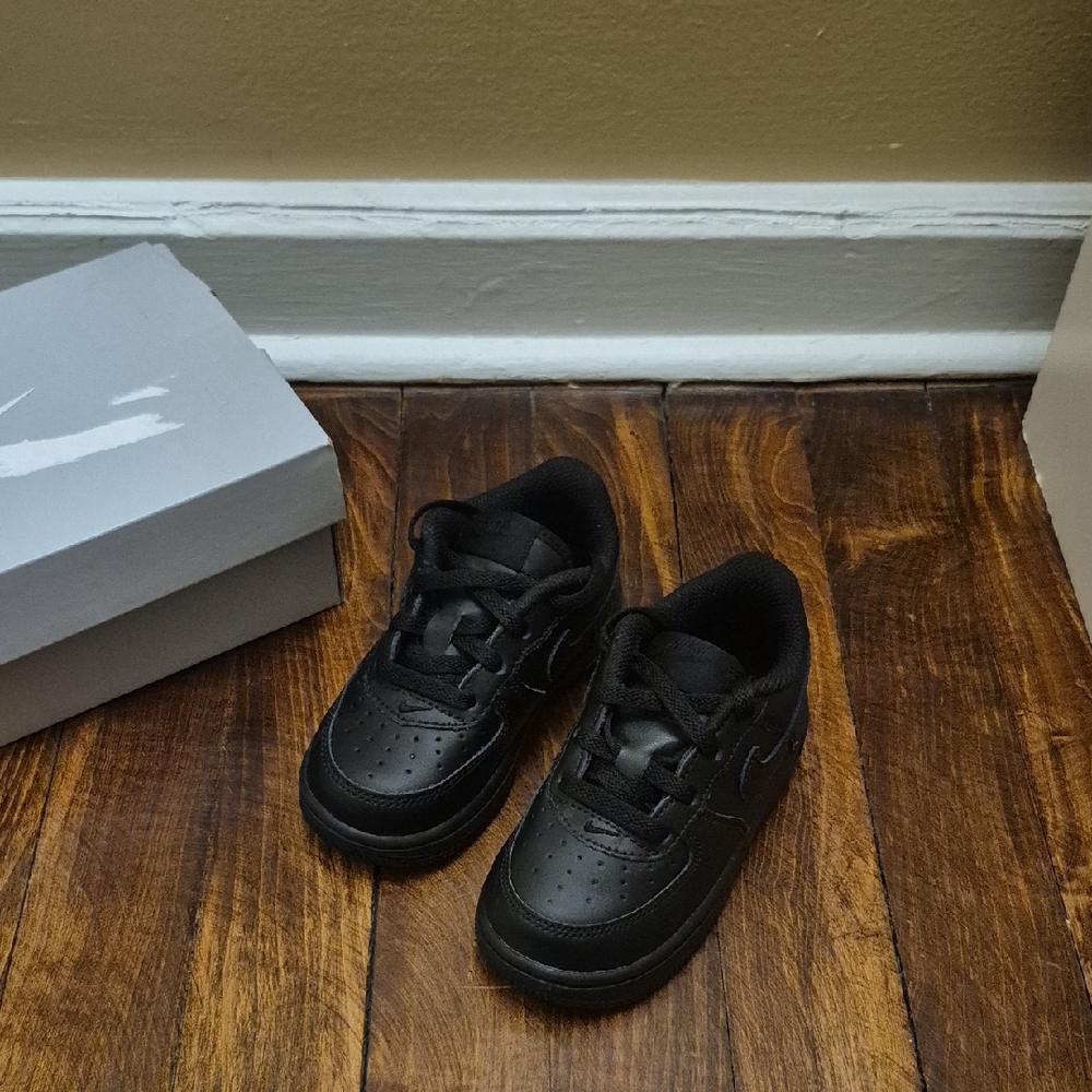 Toddler Boy 7C Black Forces
